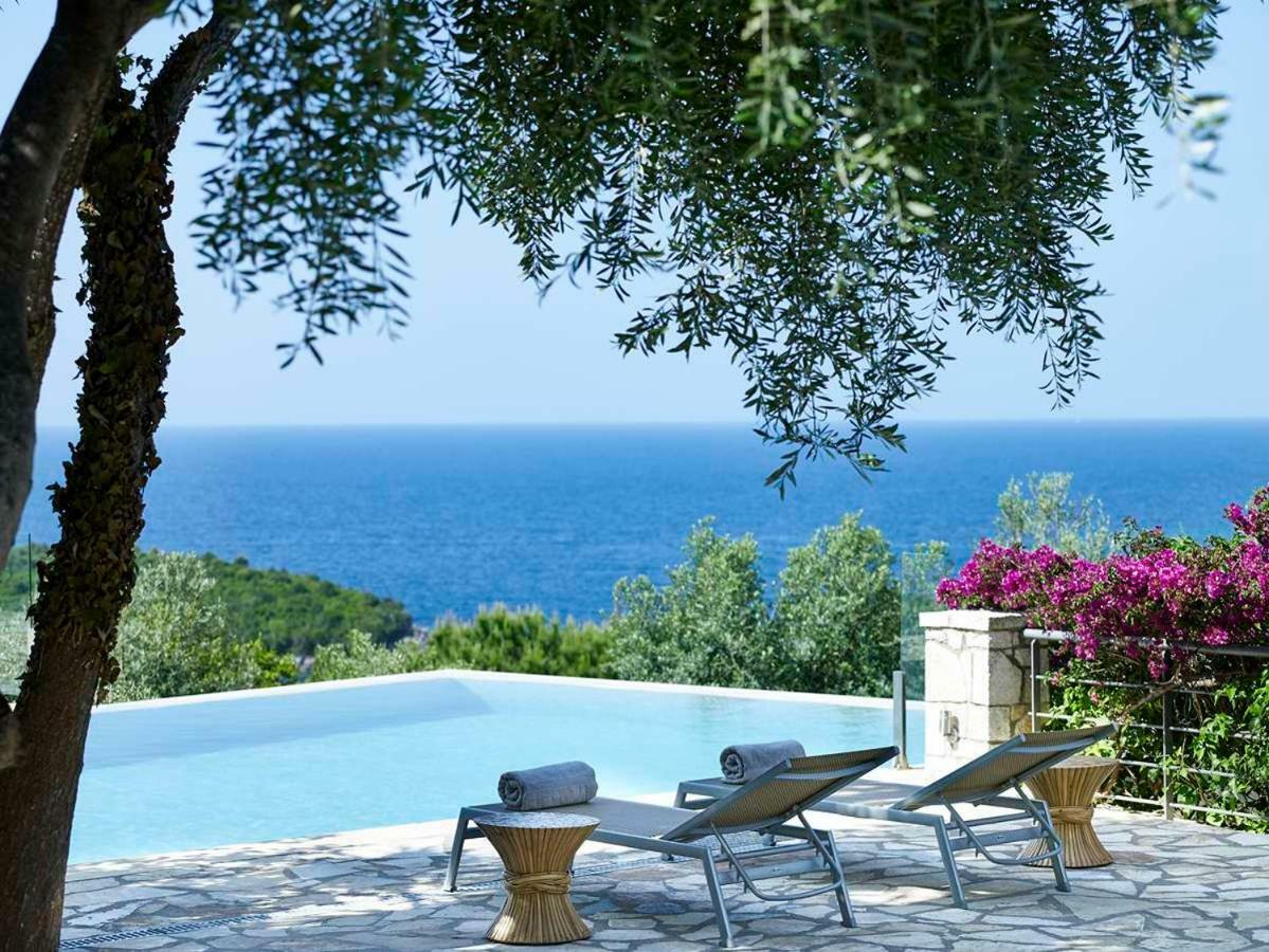 Villa Ioli- Beachfront Luxury Residence Igoumenitsa Exterior foto