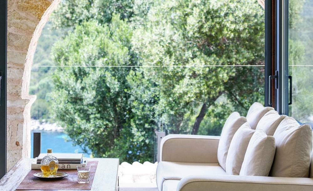 Villa Ioli- Beachfront Luxury Residence Igoumenitsa Exterior foto